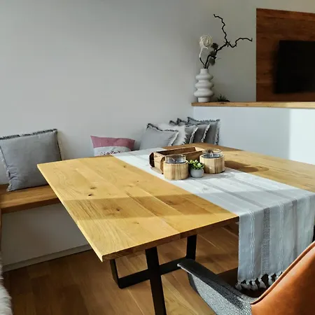 Alpenblick - Klein, Aber Fein Apartmán Schladming